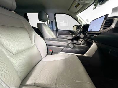 2023 Toyota Tundra — photo 27 view