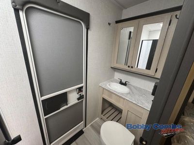 2025 Forest River RV Cardinal - Photo 16