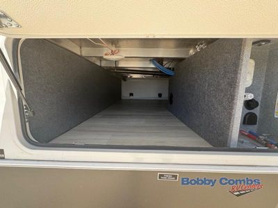 2025 Forest River RV Cardinal - Photo 7