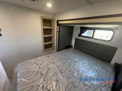 2025 Forest River RV Cardinal - Photo 29