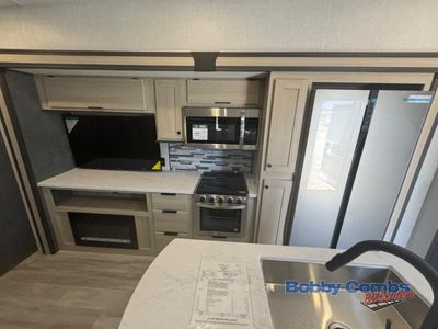2025 Forest River RV Cardinal - Photo 20