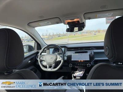 2027 Chevrolet Bolt - Photo 33