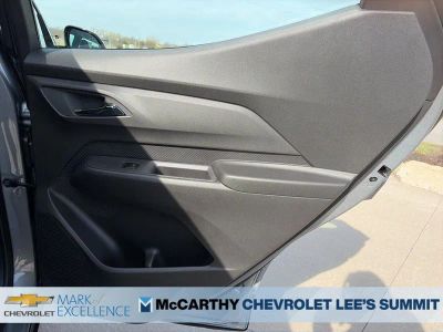 2027 Chevrolet Bolt - Photo 30