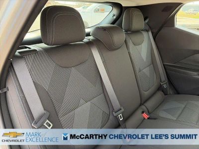 2027 Chevrolet Bolt - Photo 32