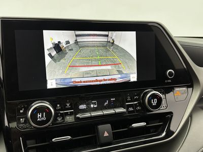2023 Toyota Highlander - Photo 22