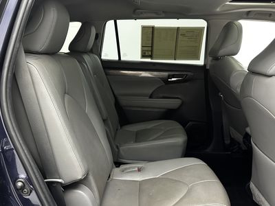 2023 Toyota Highlander - Photo 34