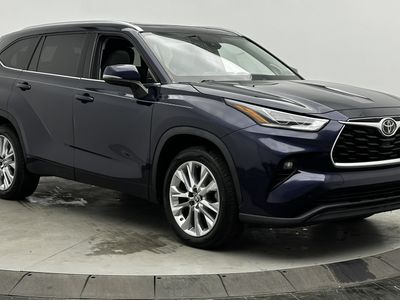 2023 Toyota Highlander - Photo 3