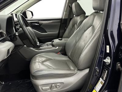 2023 Toyota Highlander - Photo 15