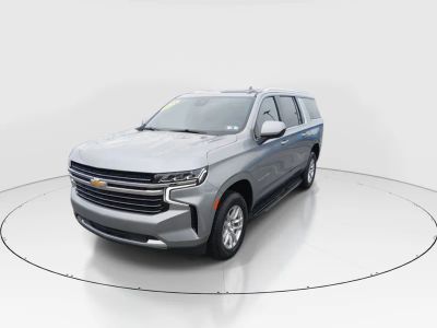 2024 Chevrolet Suburban - Photo 3