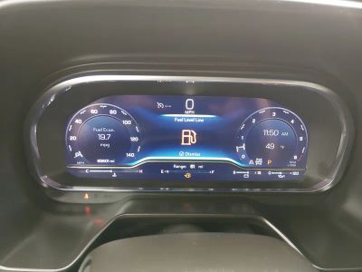 2024 Chevrolet Suburban - Photo 14
