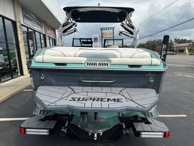 2024 Supreme S220 - Photo 8