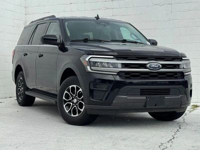 2024 Ford Expedition — side profile view