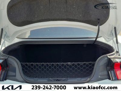 2024 Ford Mustang — photo 11 view