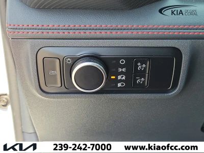 2024 Ford Mustang — photo 18 view
