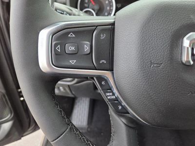 2026 Ram 1500 — photo 17 view