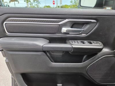 2026 Ram 1500 — photo 14 view