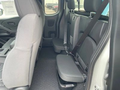 2026 Nissan Frontier — photo 15 view