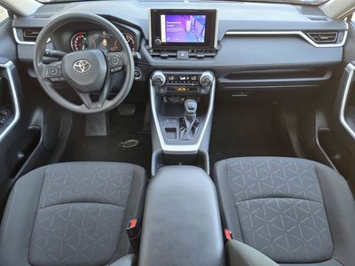 2024 Toyota RAV4 - Photo 18
