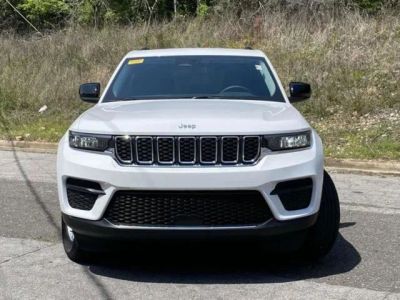 2023 Jeep Grand Cherokee - Photo 2