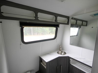 2026 inTech RV Aucta Sycamore — photo 25 view