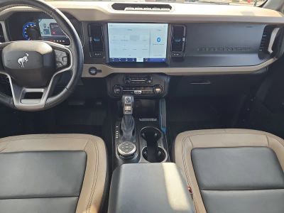 2023 Ford Bronco — photo 14 view