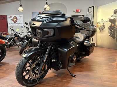 2025 Indian Motorcycle Pursuit Dark Horse w/PowerBand Audio Black Smoke - Photo 2