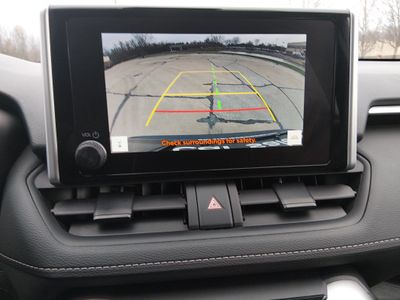 2023 Toyota RAV4 - Photo 16