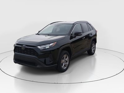 2023 Toyota RAV4 - Photo 3