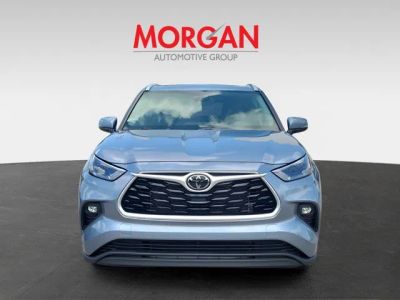 2023 Toyota Highlander — side profile view