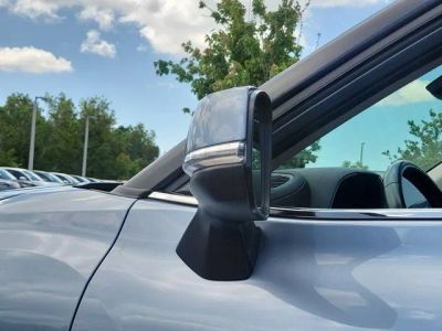 2023 Toyota Highlander — photo 10 view