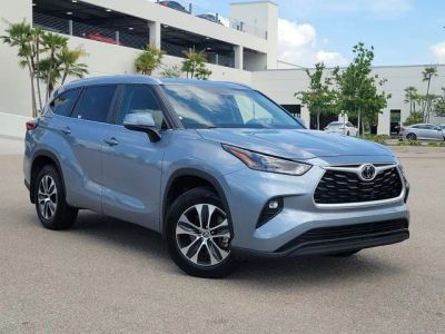 2023 Toyota Highlander — photo 39 view