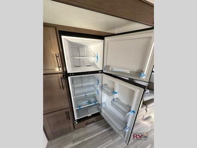 2026 Keystone RV Cougar Half-Ton — photo 24 view