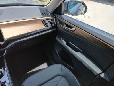 2026 Volkswagen Atlas — photo 17 view