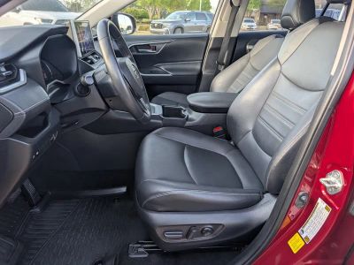 2023 Toyota RAV4 - Photo 10