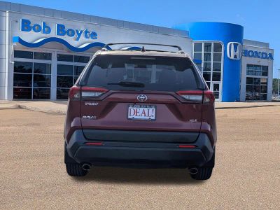 2023 Toyota RAV4 - Photo 4
