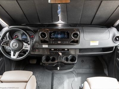 2020 Winnebago View null - Photo 24