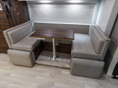 2020 Winnebago View null - Photo 9