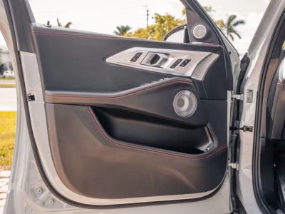 2024 BMW XM — photo 17 view