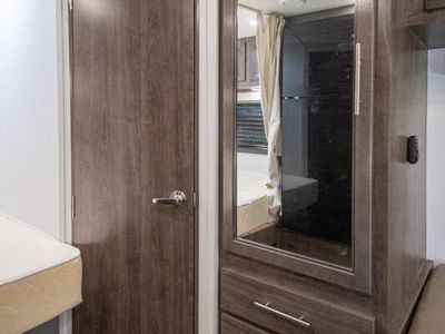 2026 Entegra Coach Odyssey SE - Photo 11