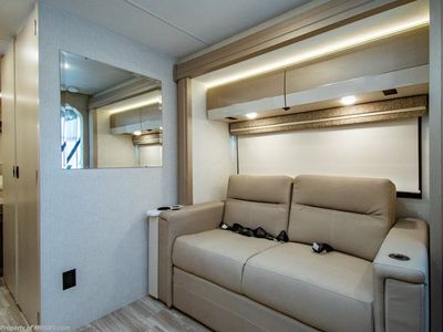 2026 Thor Motor Coach Axis - Photo 8