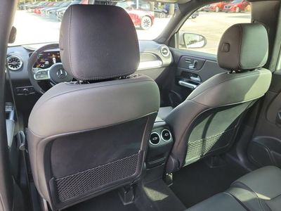 2022 Mercedes-Benz GLB - Photo 17