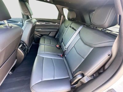 2023 Cadillac XT5 — photo 16 view