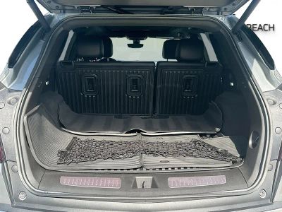 2023 Cadillac XT5 — photo 17 view