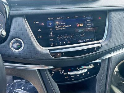 2023 Cadillac XT5 — photo 10 view