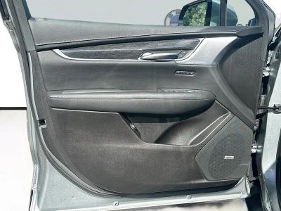 2023 Cadillac XT5 — photo 15 view