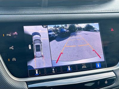 2023 Cadillac XT5 — photo 11 view