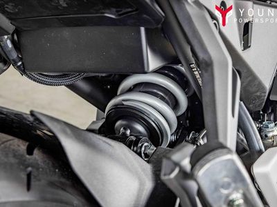 2026 Kawasaki Ninja 650 ABS - Photo 8