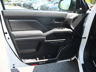 2026 Toyota Tacoma - Photo 5