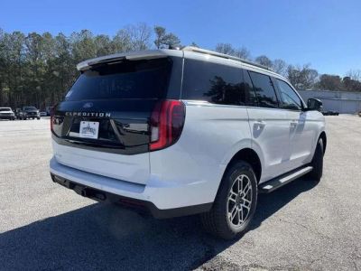 2026 Ford Expedition - Photo 3