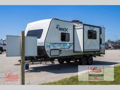 2023 IBEX 20BHS - Photo 5